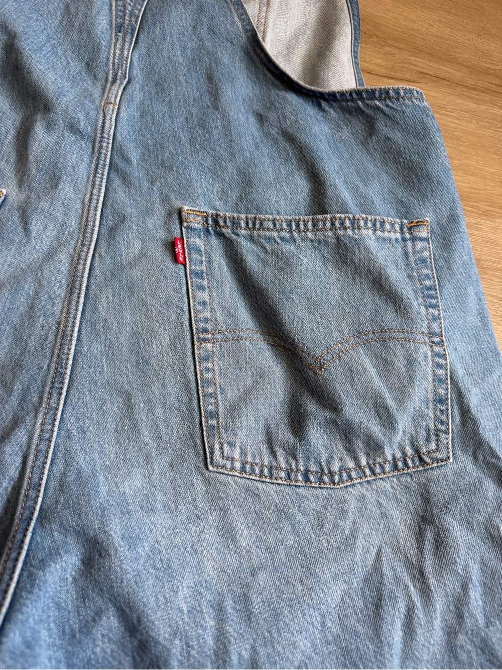 Levi’s Premium Vintage Shortall Denim Overalls Light Wash Shorts Size XL - Picture 7 of 9